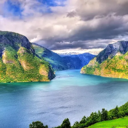 Timblalodgen - Mountain Near Sognefjord & Flam * سوغندال